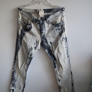 Stylish Black and White Men's Jeans